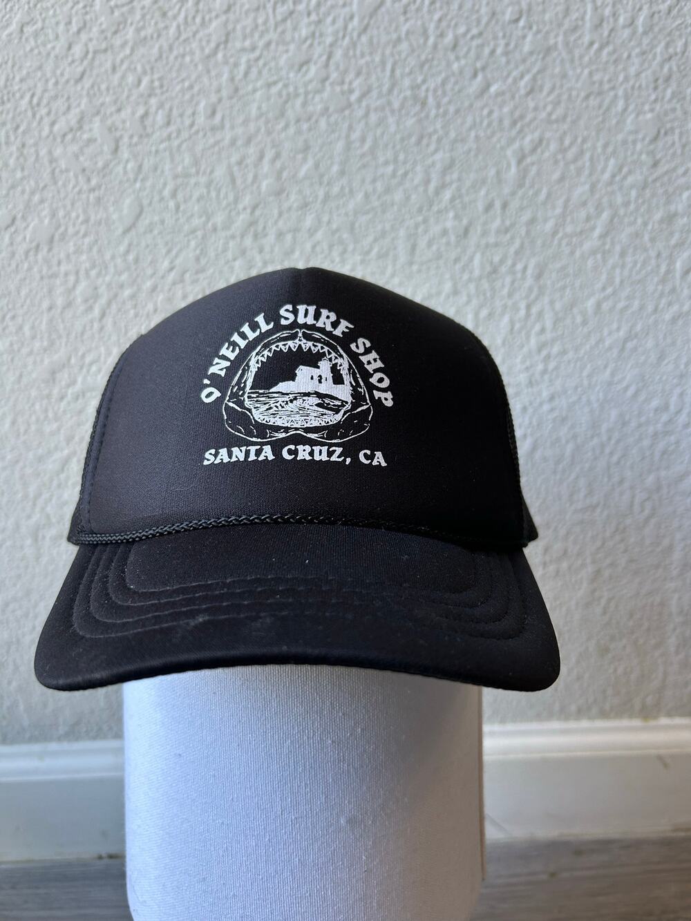 O’Neill Surf Shop Santa Cruz CA Shark Jaws Foam Trucker Hat Snapback Black OTTO